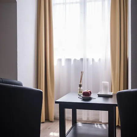 Max Aviation & ברן