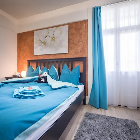 Max Aviation & 3* Bern