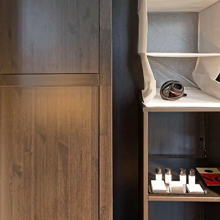 Värdshus Max Aviation &