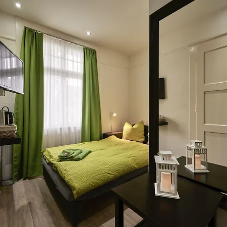 Max Aviation & Mini-hôtel 3*