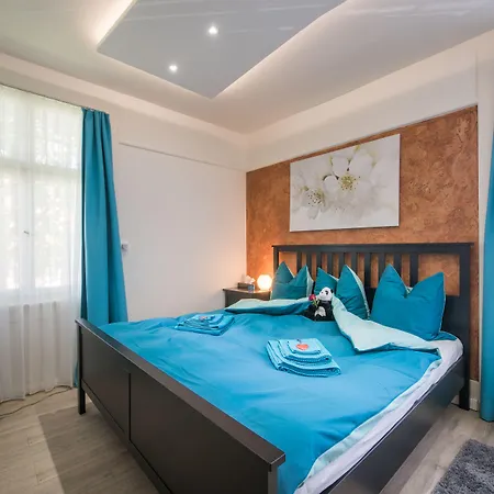 Max Aviation & Zajazd